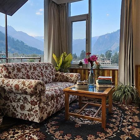 Hotel Apple Flower Manāli Zewnętrze zdjęcie